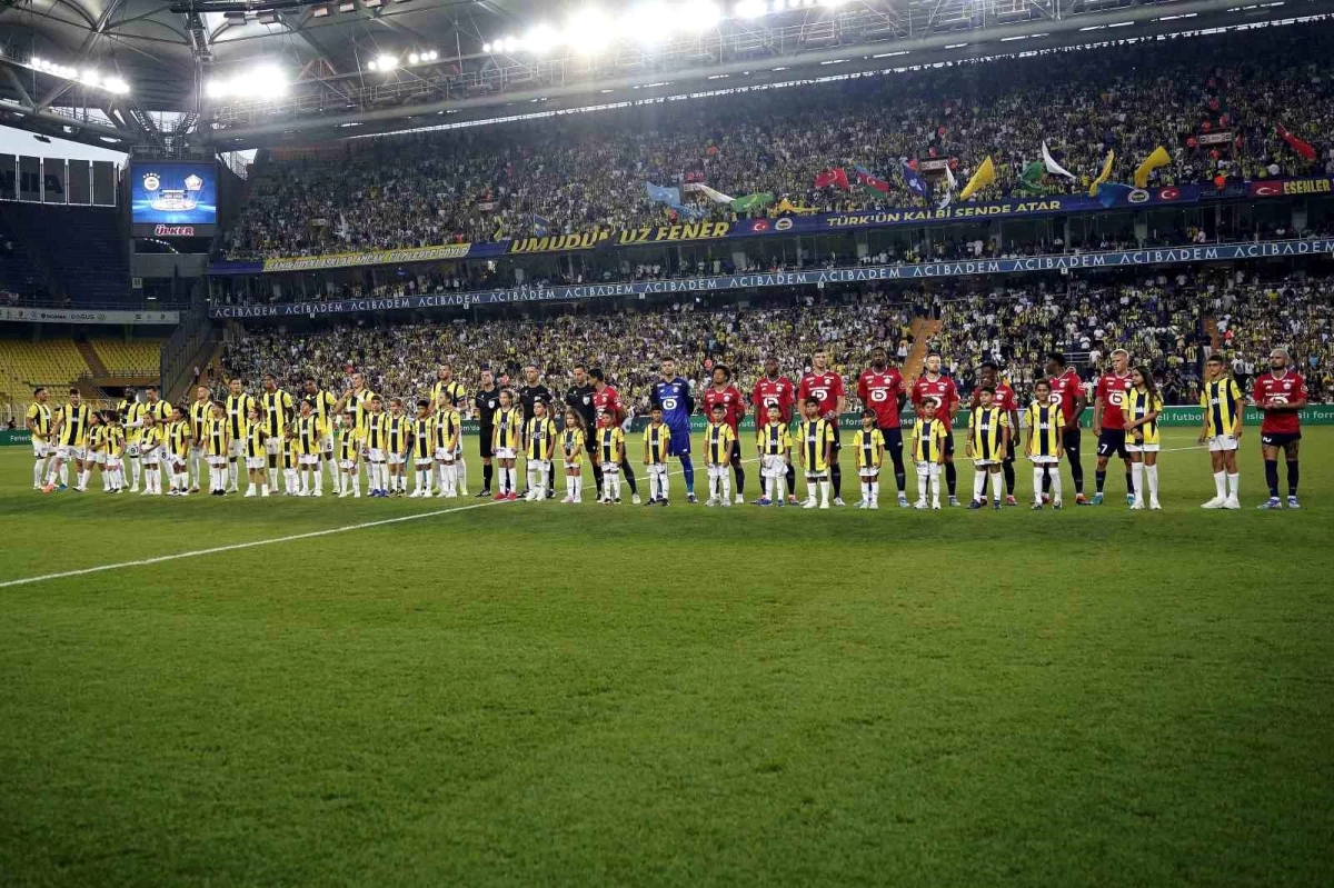 Fenerbahçe ile Lille arasındaki UEFA Şampiyonlar Ligi maçında ilk 15 dakika golsüz geçildi