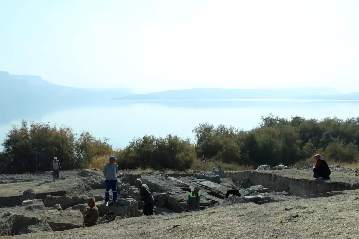 Juliopolis Antik Kenti’nde Yeni Buluntular: Tarih Yeniden Yazılıyor