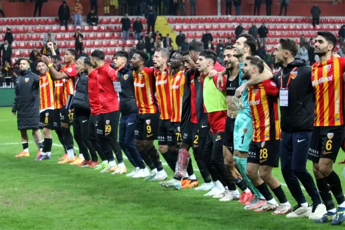 Kayserispor, Alanyaspor’u 2-0 Yenerek 3. Galibiyetini Aldı