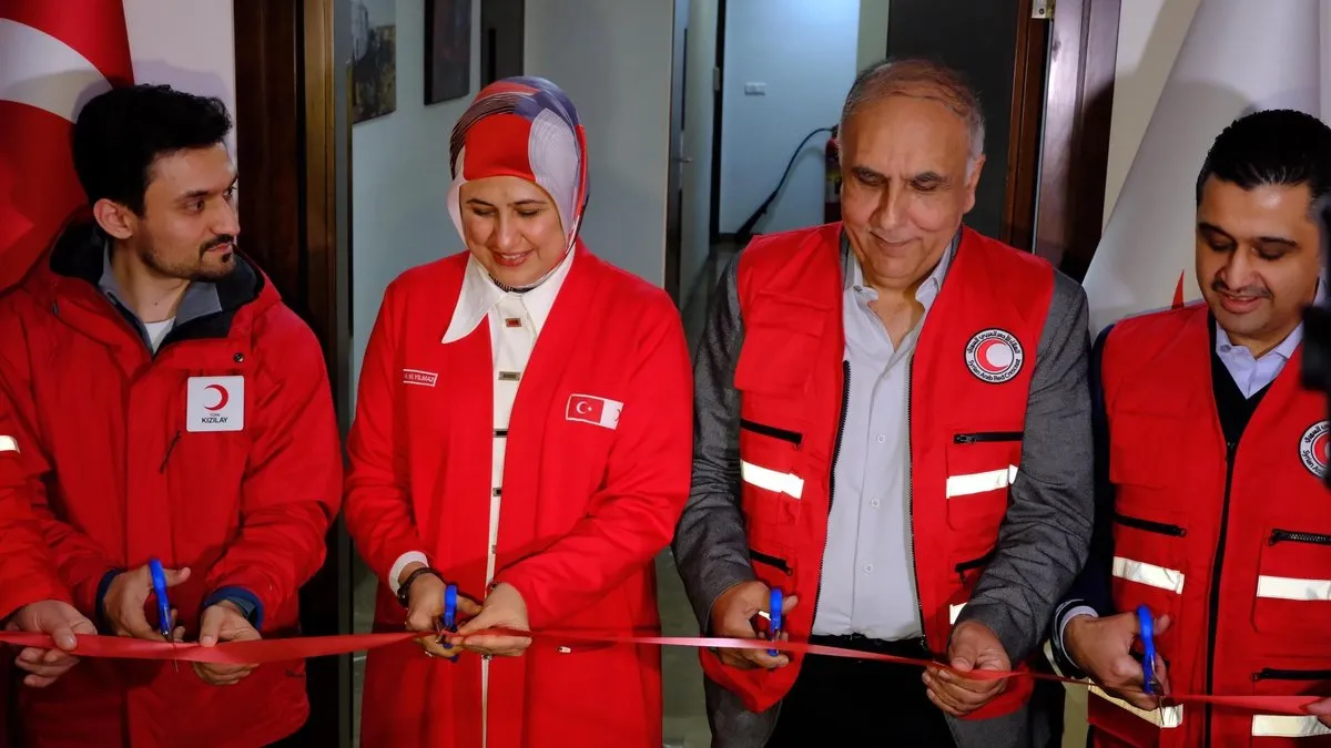 Suriye’ye ilk yardım Türk Kızılayı’ndan