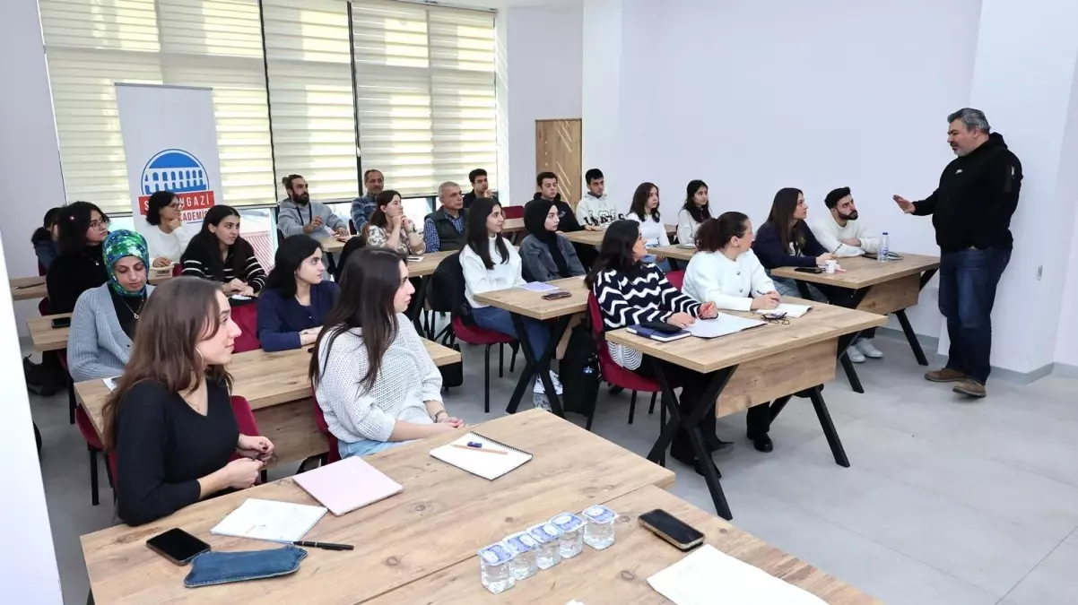 Sultangazi Belediyesi’nden Gençlere Sinema Akademisi Fırsatı